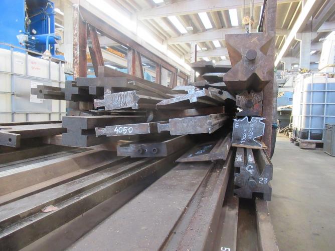 PRISMI E LAME PRESS BRAKE DIES